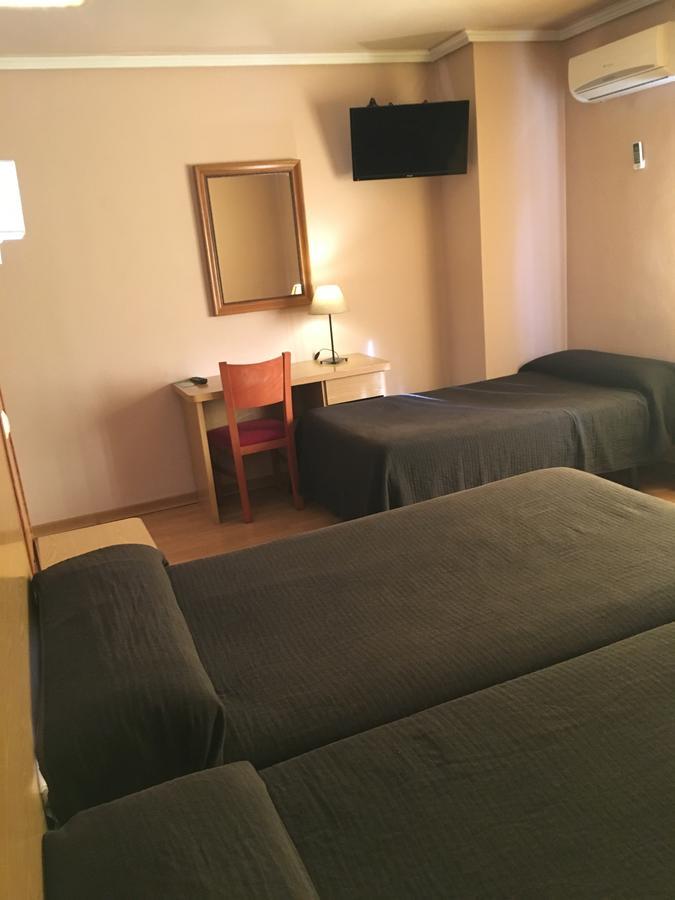 Hotel Avenida Леганес Экстерьер фото