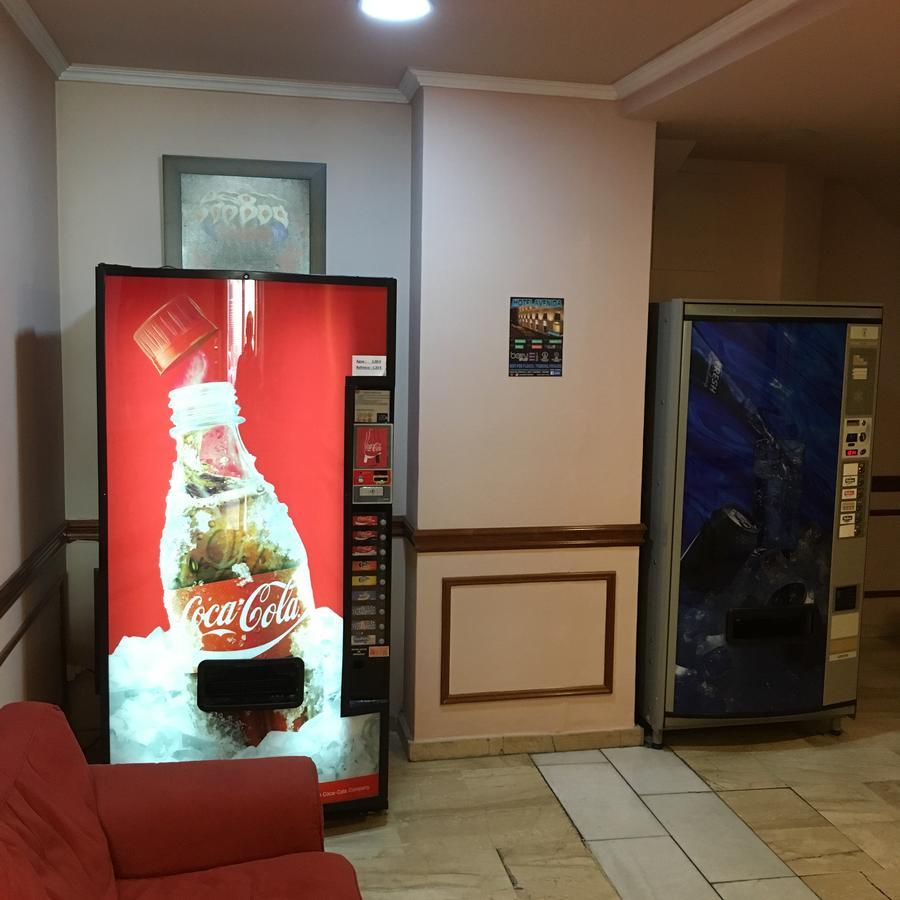 Hotel Avenida Леганес Экстерьер фото